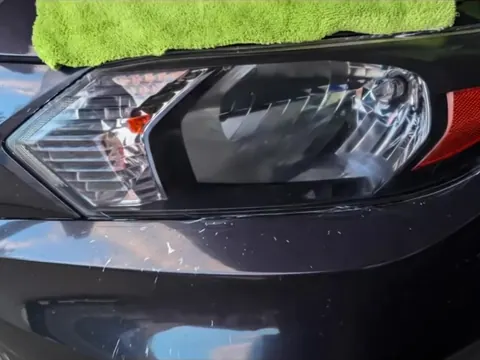 The same Honda HR-V headlight polished clear